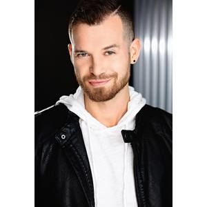 Meet your Posher, Douglas